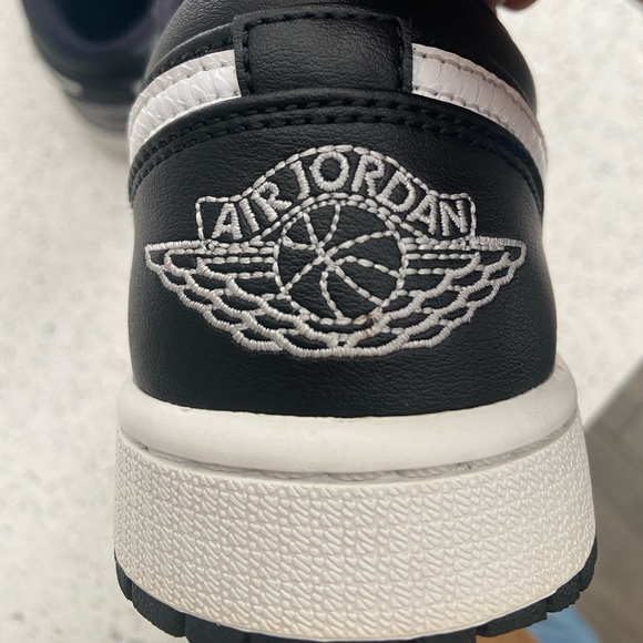 Nike Air Jordan 1 Reverse Panda Womens - Picture 7 of 16